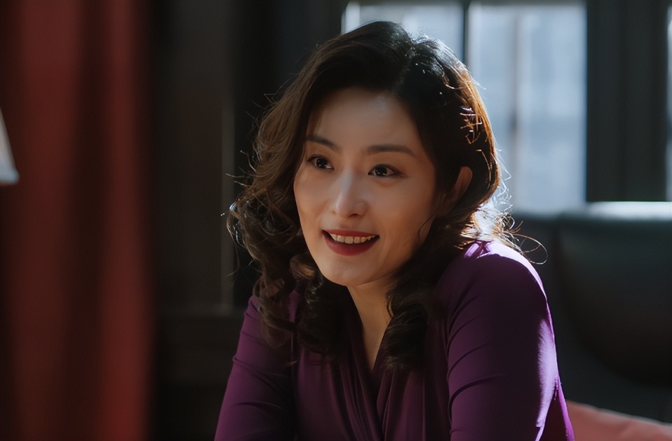 早高峰地铁里的刷屏密码：为什么越来越多人在下载腾讯新闻